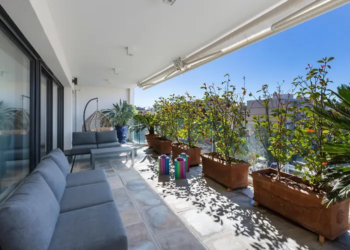 Lara Light With An Incredible View Apartment